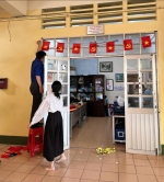 Hòa trong không khí hân hoan hướng đến kỷ niệm quốc khánh 2/9, các bạn sinh viên Khoa Xã hội học - Truyền thông BDU đã cùng nhau thực hiện hoạt động trang trí khoa nhằm chào đón ngày lễ trọng đại của dân tộc.