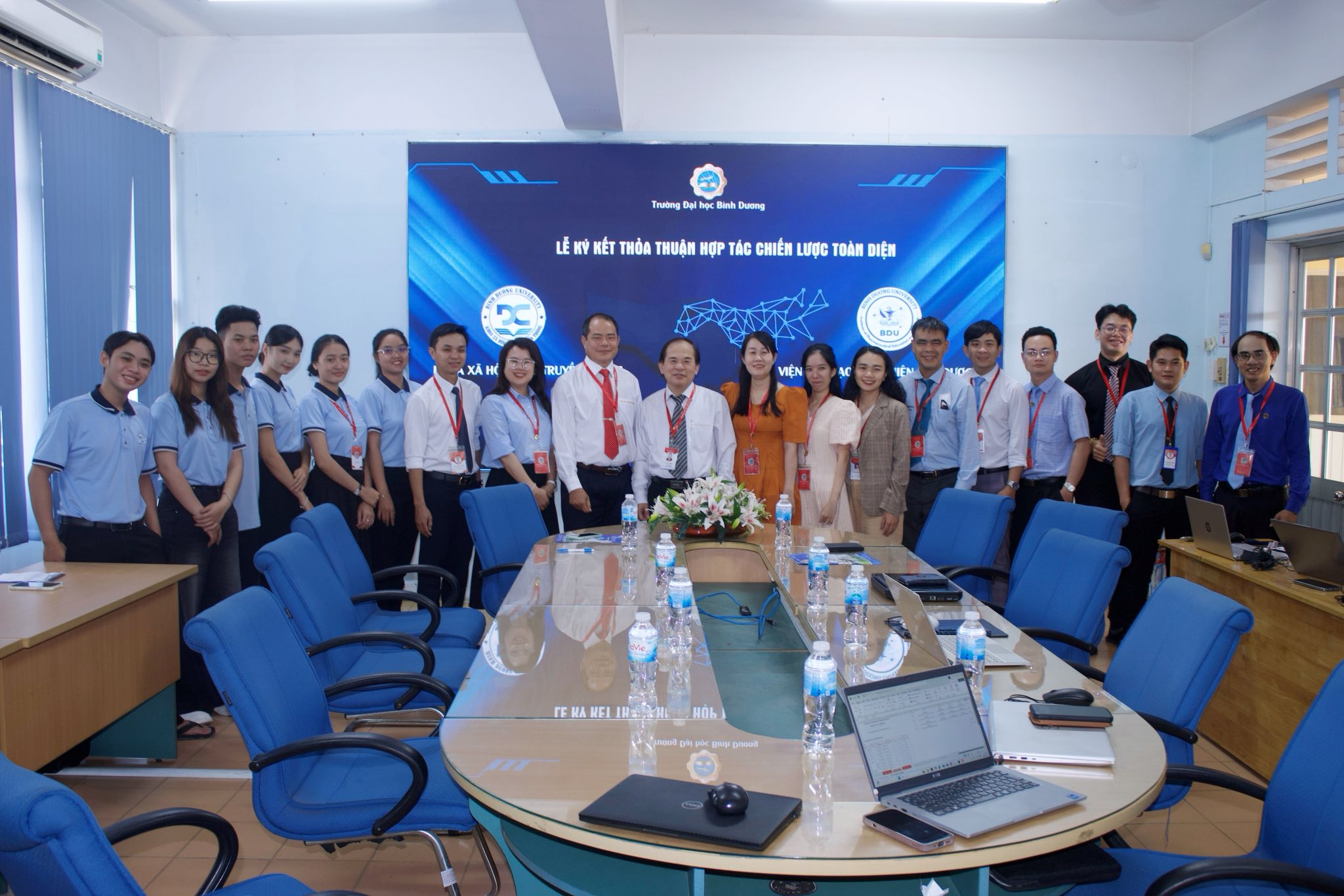 LỄ KÝ KẾT THOẢ THUẬN HỢP TÁC CHIẾN LƯỢC TOÀN DIỆN GIỮA KHOA XÃ HỘI HỌC - TRUYỀN THÔNG VÀ VIỆN DƯỢC HỌC