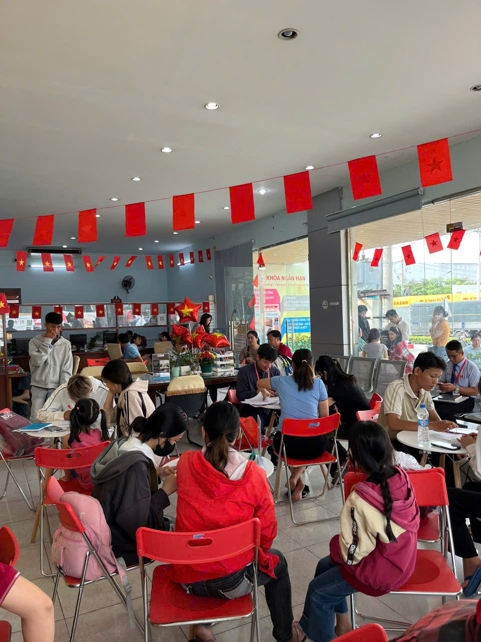 NHẬT KÝ TUYỂN SINH TẠI ĐẠI HỌC BÌNH DƯƠNG