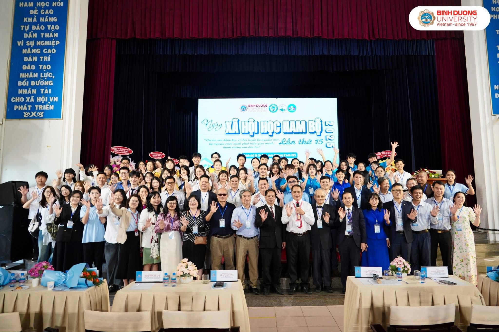 NGÀY XÃ HỘI HỌC NAM BỘ LẦN THỨ 15 – NĂM 2025 ĐÃ KHÉP LẠI, TRÀN NGẬP NIỀM VUI