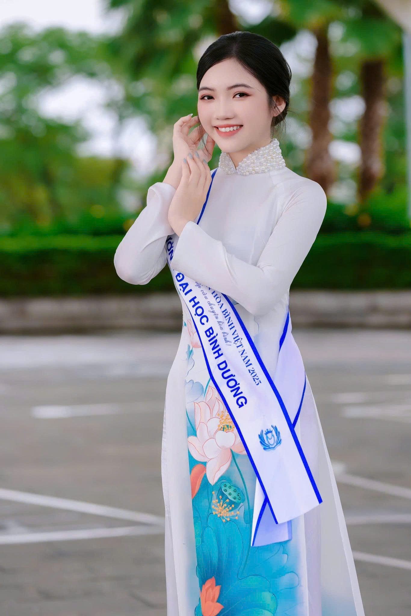 HÀNH TRÌNH ĐẦY ẤN TƯỢNG CỦA HỒNG THẮM TẠI CUỘC THI HOA HẬU SINH VIÊN HÒA BÌNH VIỆT NAM 2025